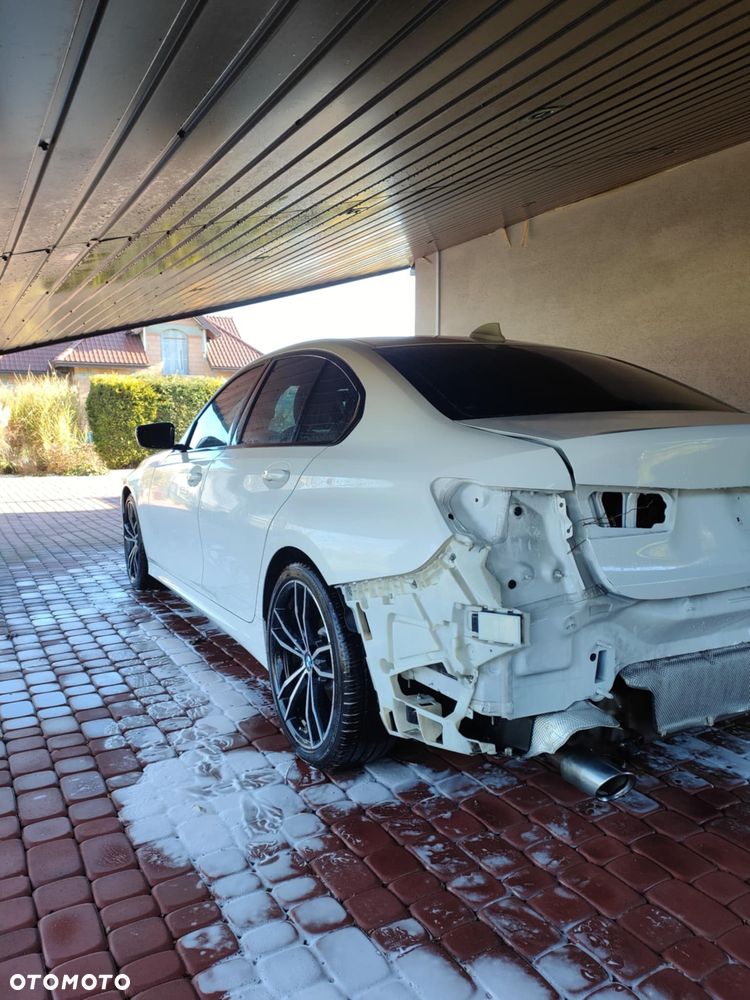 BMW Seria 3 330i M Sport - 7