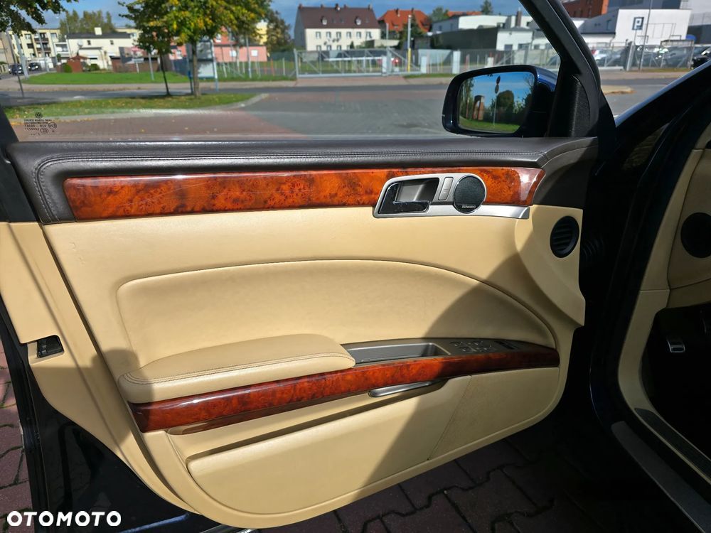 Volkswagen Phaeton 6.0 W12 4Mot (5 os.) - 16