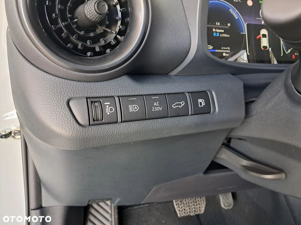 Toyota C-HR 2.0 PHEV Dynamic Force Executive - 18