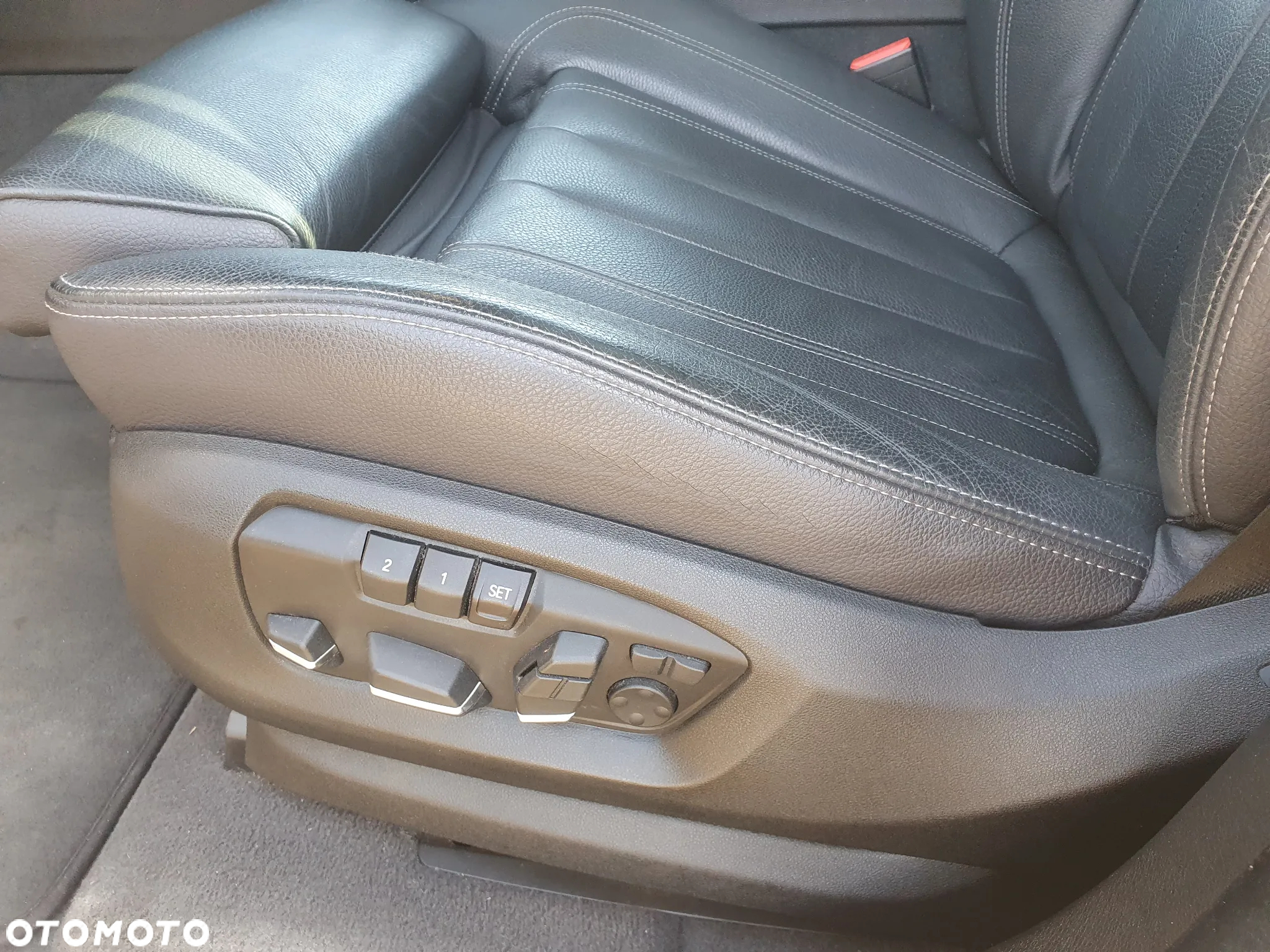 BMW X6 xDrive35i - 26