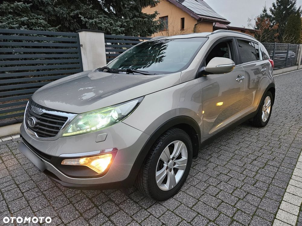 Kia Sportage 1.7 CRDI 2WD Dream-Team Edition - 1