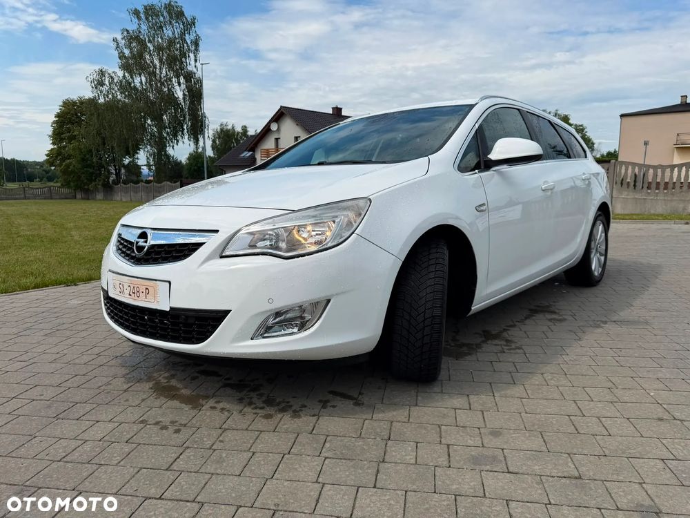 Opel Astra 2.0 CDTI Cosmo - 7