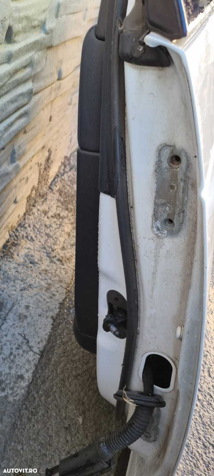 Usa dreapta fata Land Rover Discovery 5 L462 2016-2020 - 4