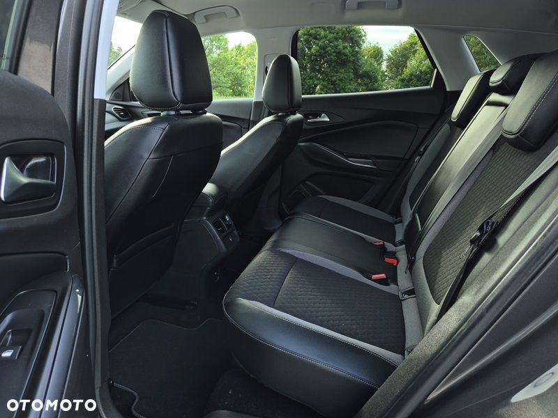 Opel Grandland X 1.2 Start/Stop INNOVATION - 11
