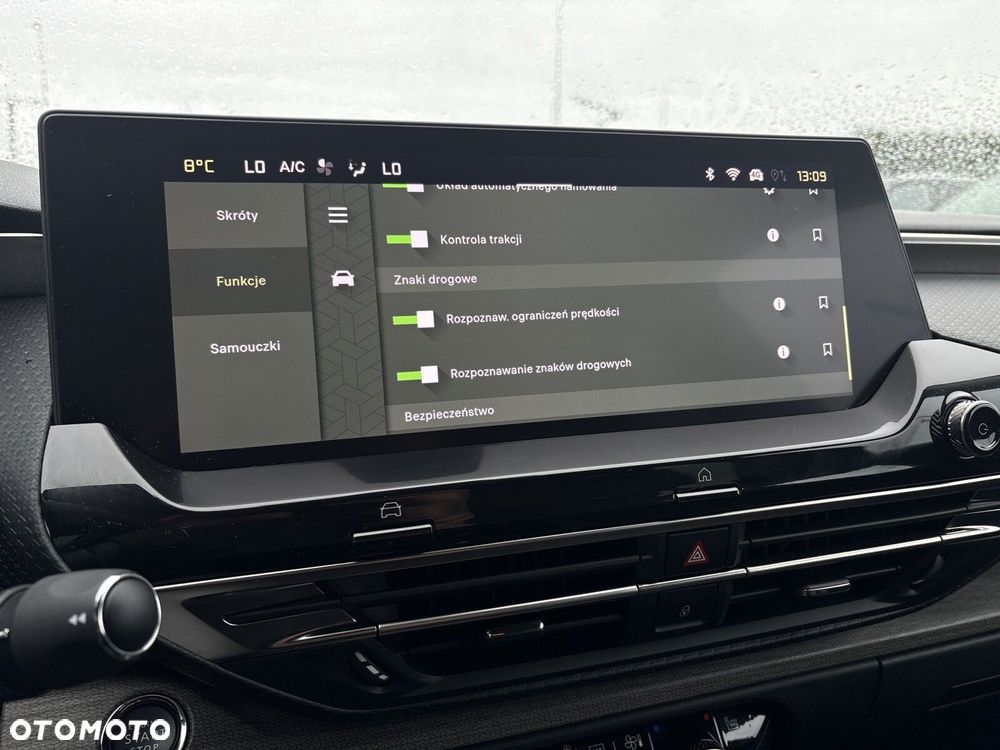 Citroën C5X 1.6 PHEV 225 Shine EAT8 - 25
