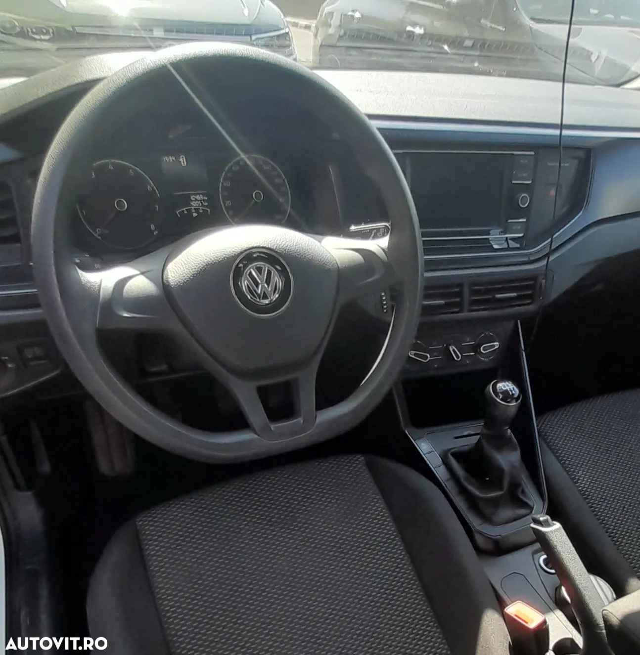 Volkswagen Polo 1.0 Trendline - 9