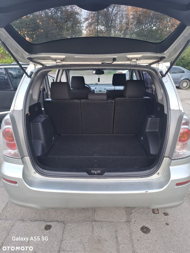 Toyota Corolla Verso 2.0 D-4D Prestige - 12