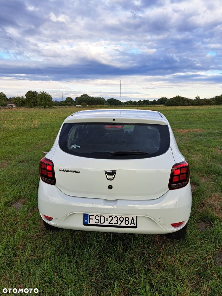 Dacia Sandero - 3