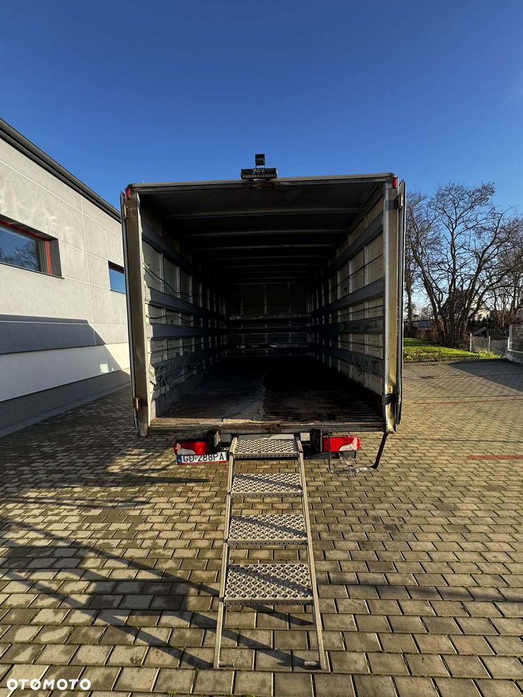 Mercedes-Benz SPRINTER - 4
