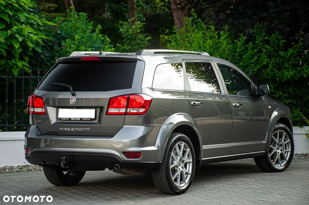 Fiat Freemont 2.0 Multijet 16V DPF Automatik Allrad Cross - 14