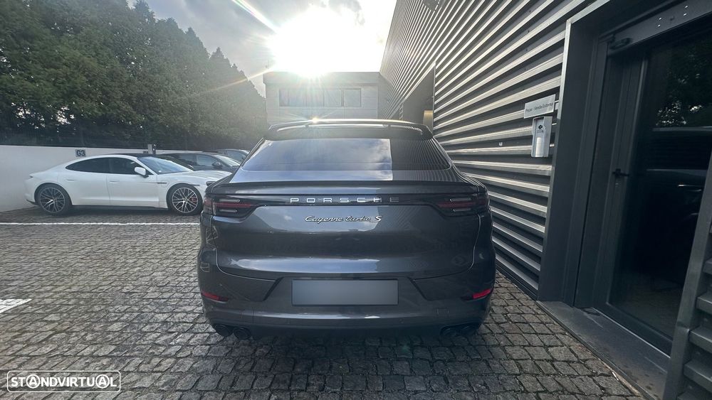 Porsche Cayenne Coupé Turbo S E-Hybrid - 1