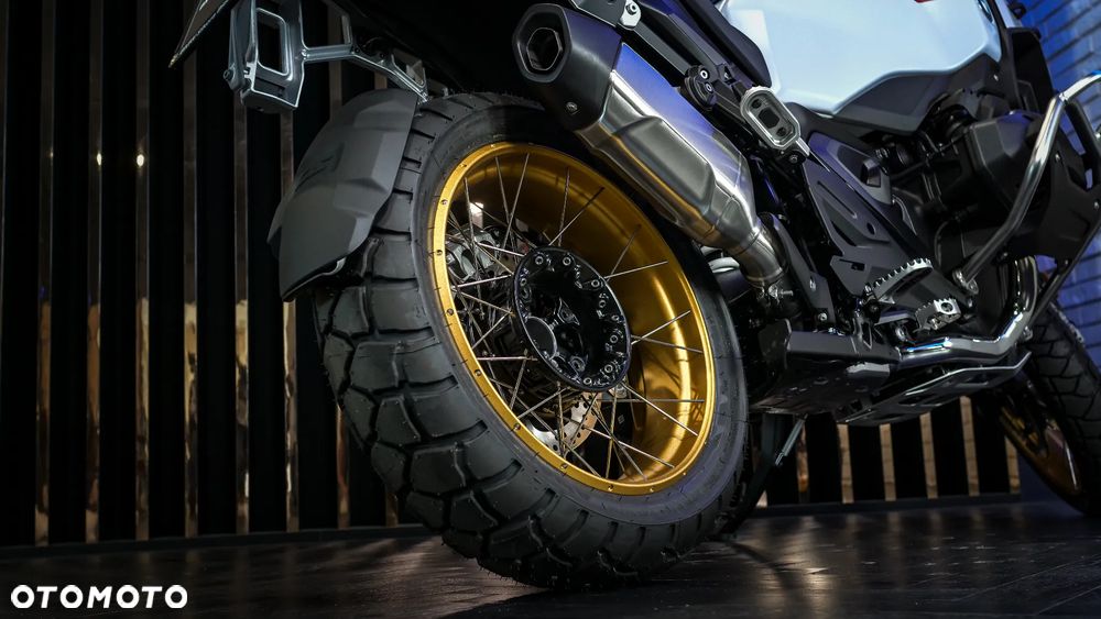 BMW R - 7