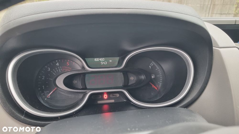 Renault Trafic - 9