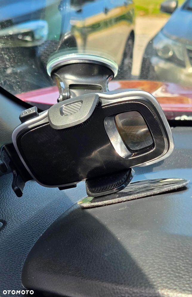 Toyota Corolla Cross - 16