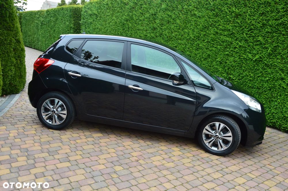Kia Venga 1.6 CVVT Dream Team Edition - 3