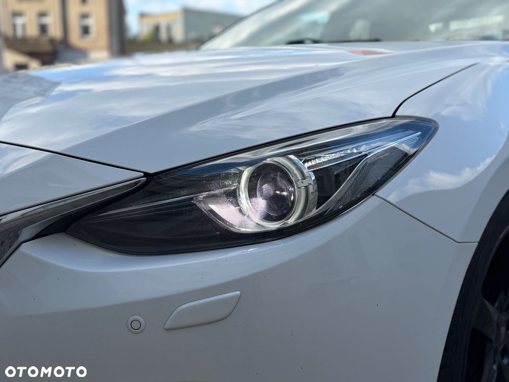 Mazda 3 SKYACTIV-D 150 Exclusive-Line - 16