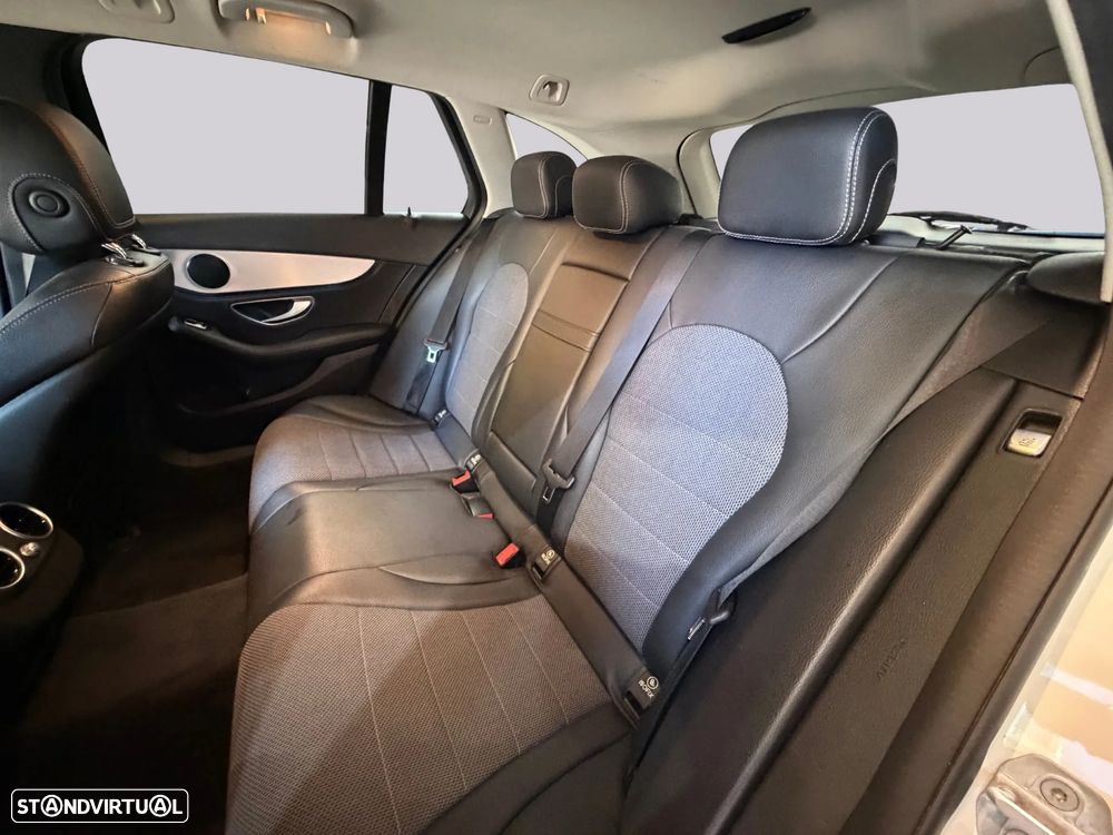Mercedes-Benz C 180 d Avantgarde Aut. - 40