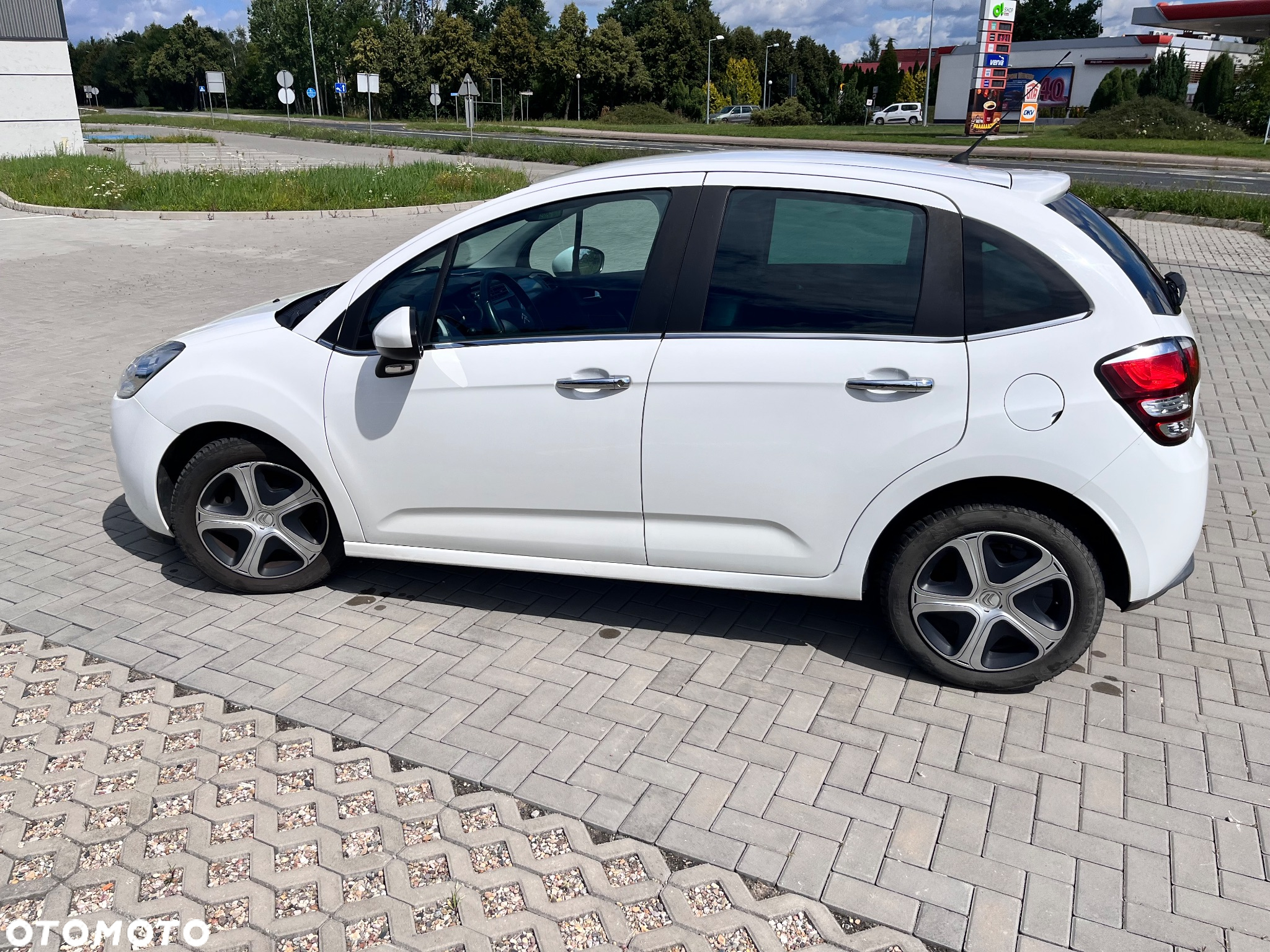 Citroën C3 1.2 PureTech Selection - 4