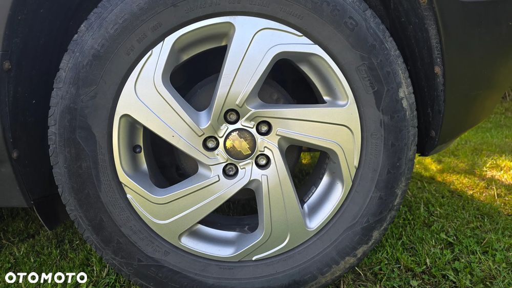 Chevrolet Trax 1.4 T LS - 9