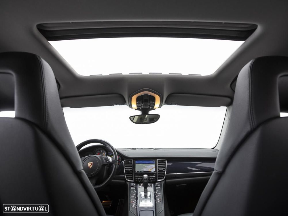Porsche Panamera S Hybrid — fotografia 8