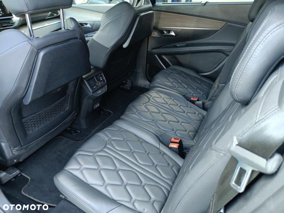 Peugeot 5008 - 21