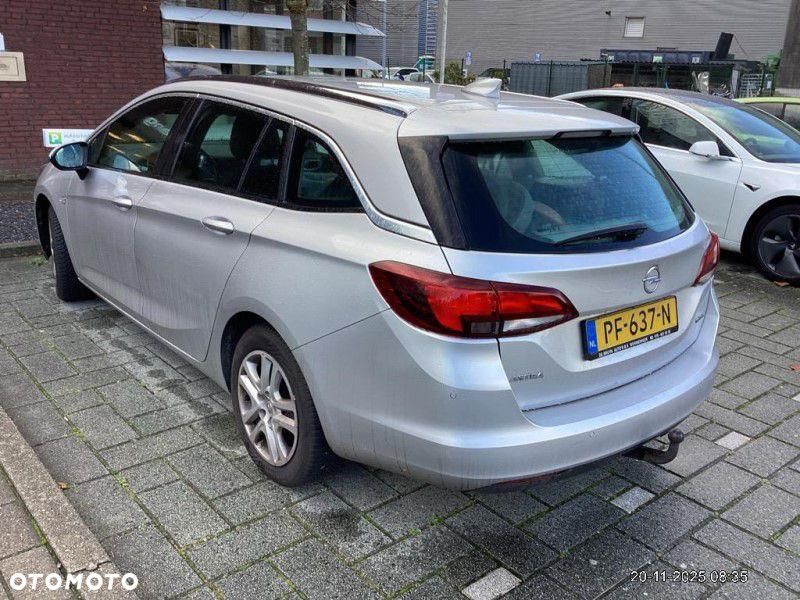 Opel Astra 1.4 Turbo Business - 6