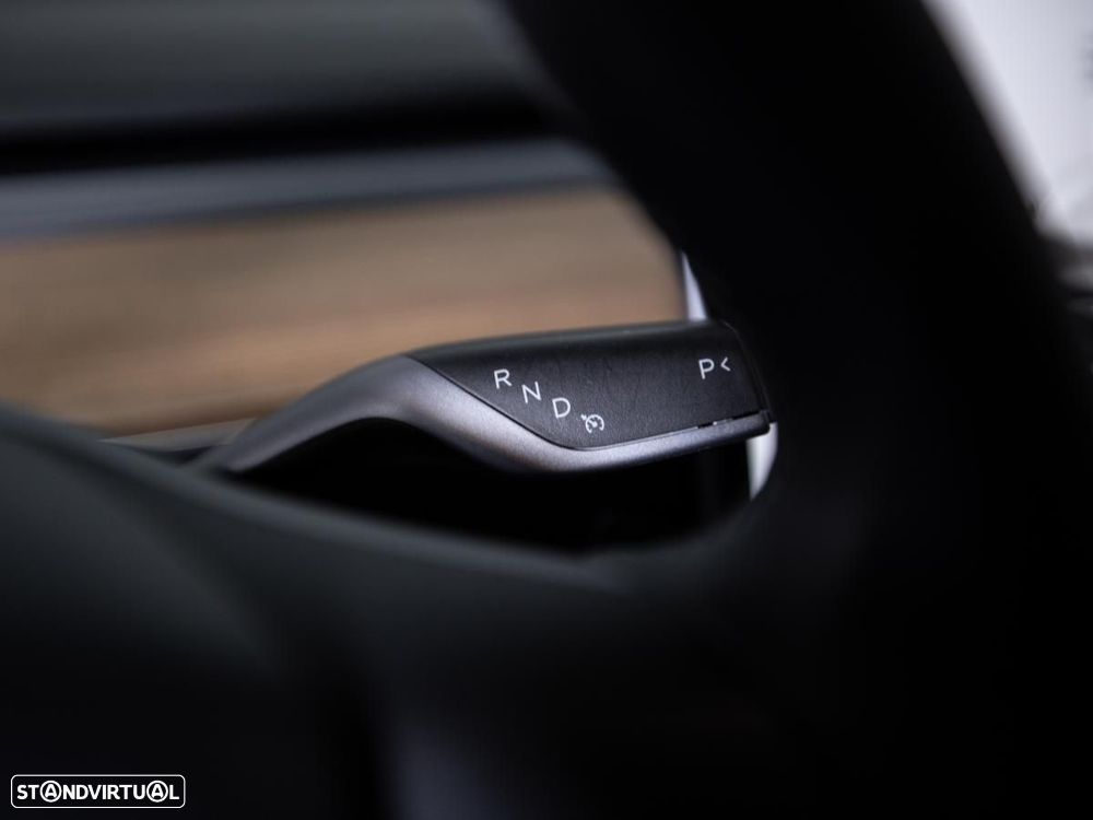Tesla Model 3 Long-Range Dual Motor AWD - 20