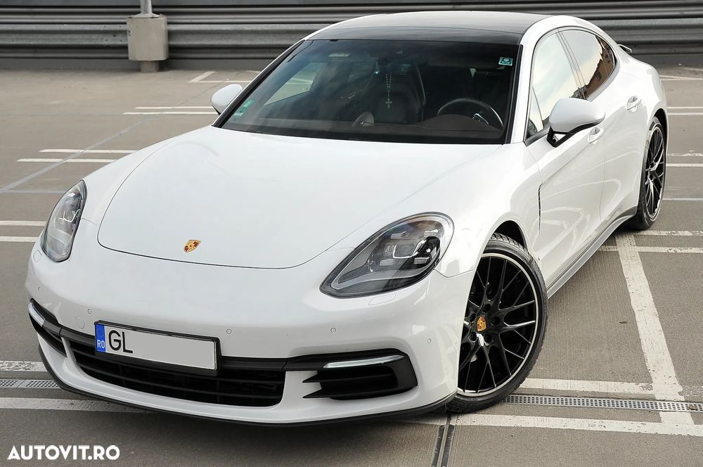 Porsche Panamera - 7