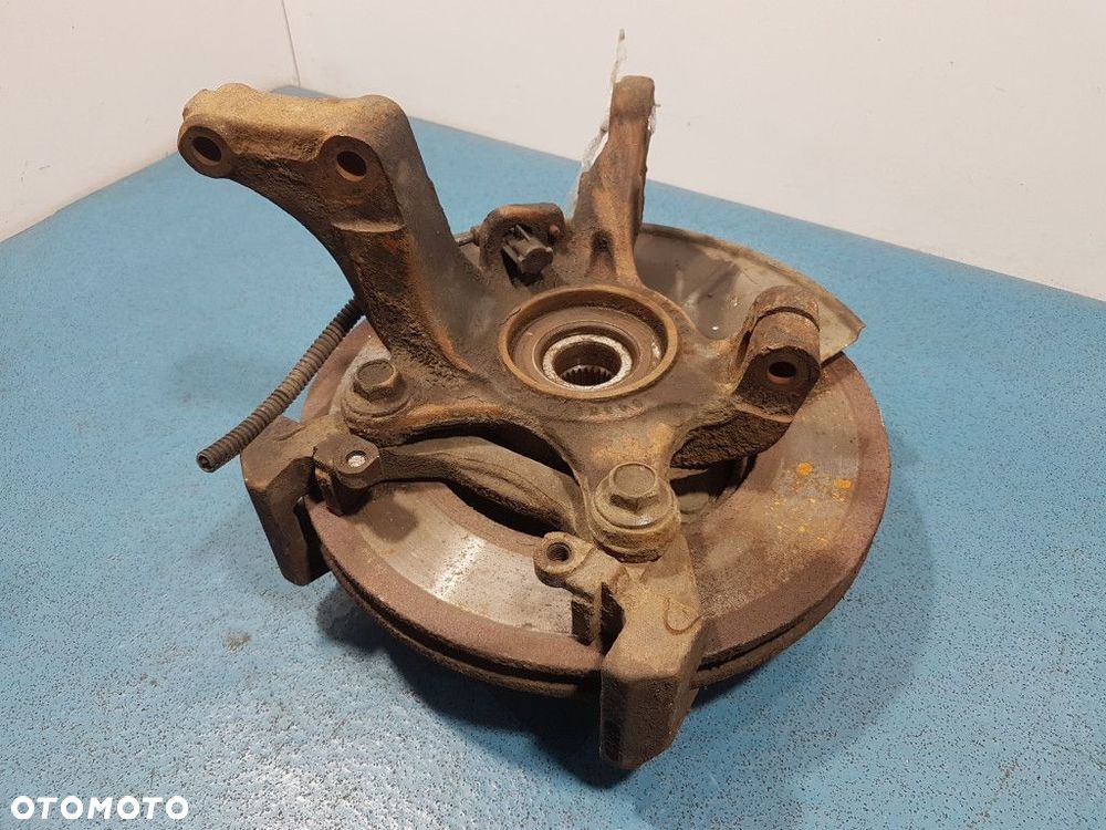 FORD MAVERICK II ZWROTNICA PRAWA PRAWA  2.0 16V - 5