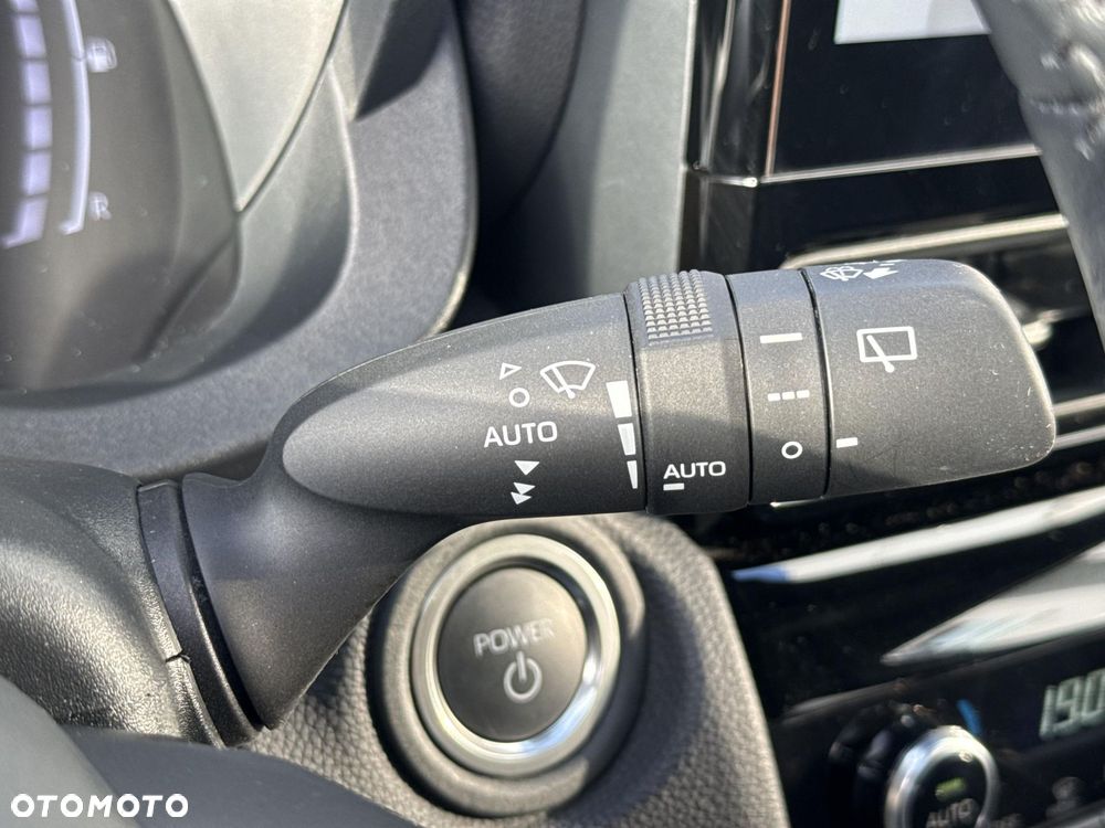 Toyota Yaris Cross Hybrid 1.5 Style - 23