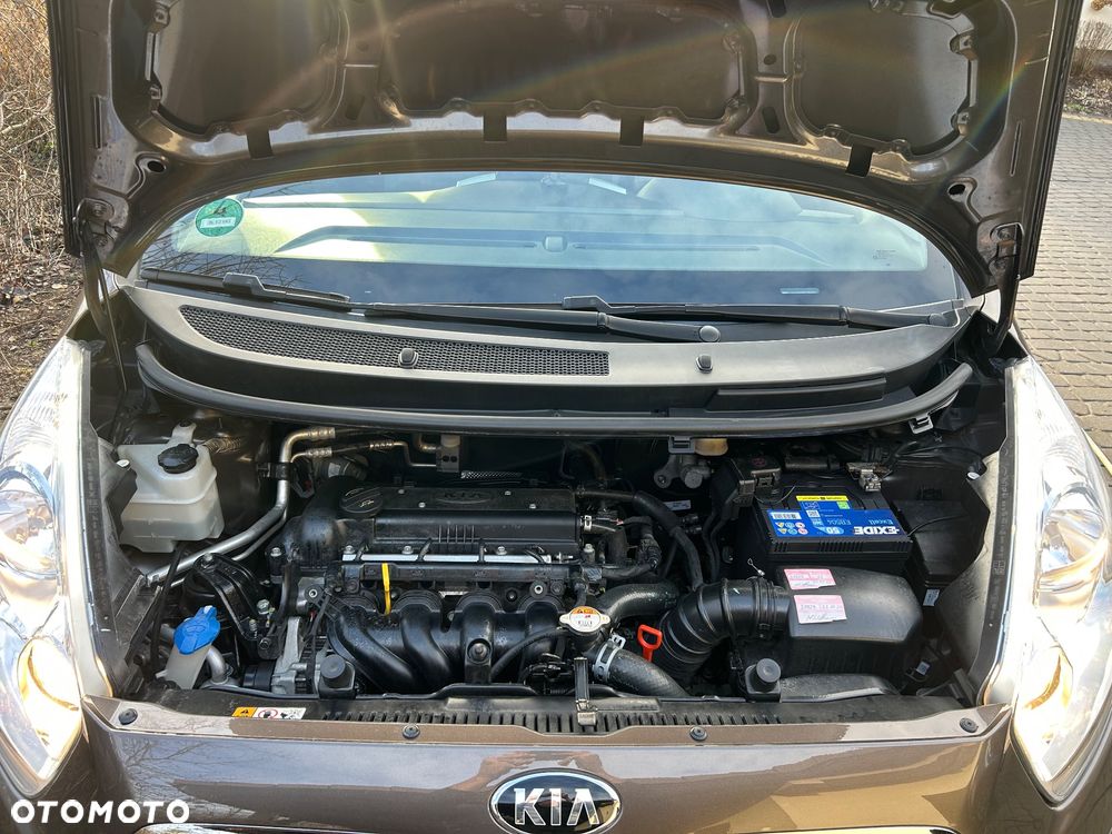 Kia Venga 1.6 CVVT Automatik Platinum Edition - 29