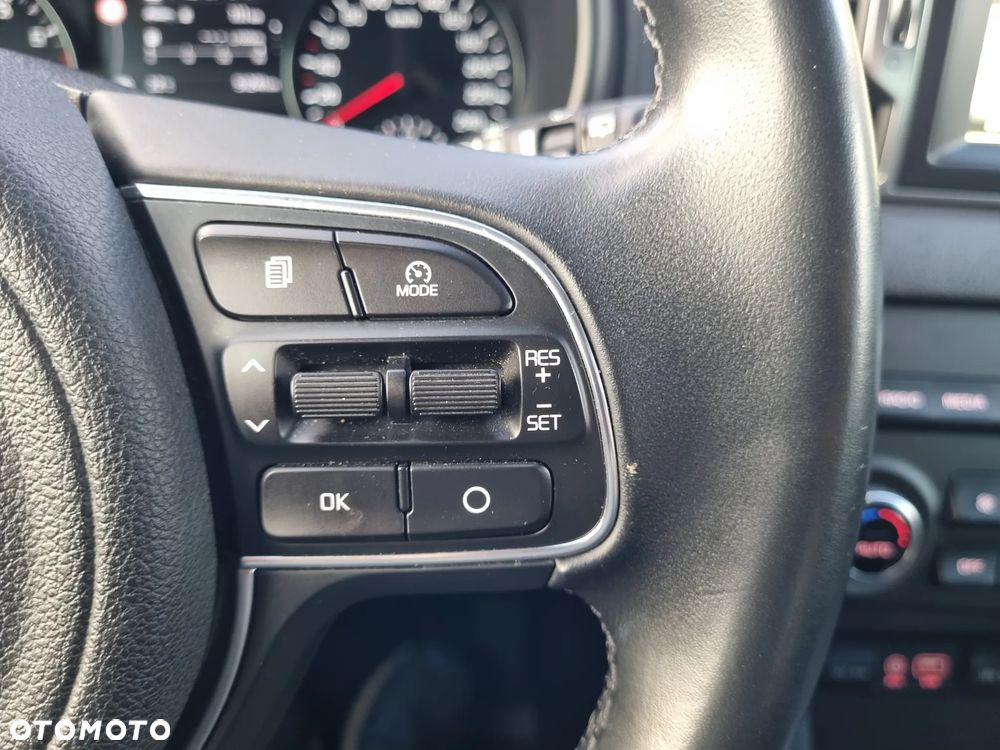 Kia Sportage - 30