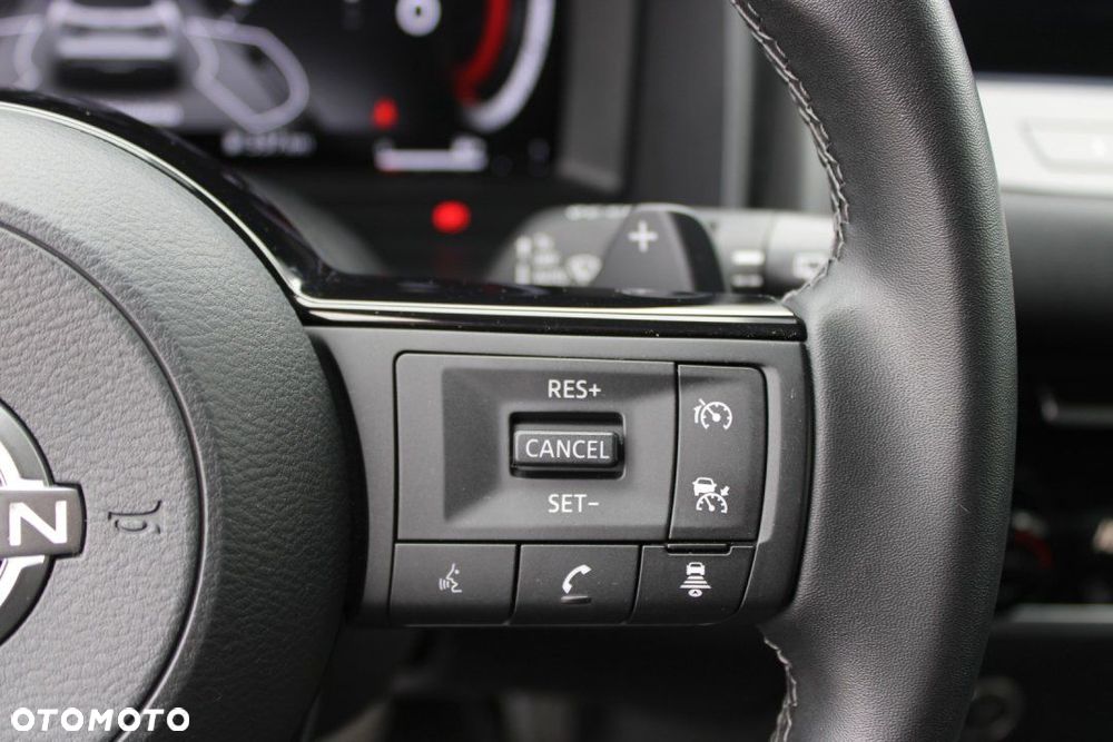 Nissan Qashqai - 23