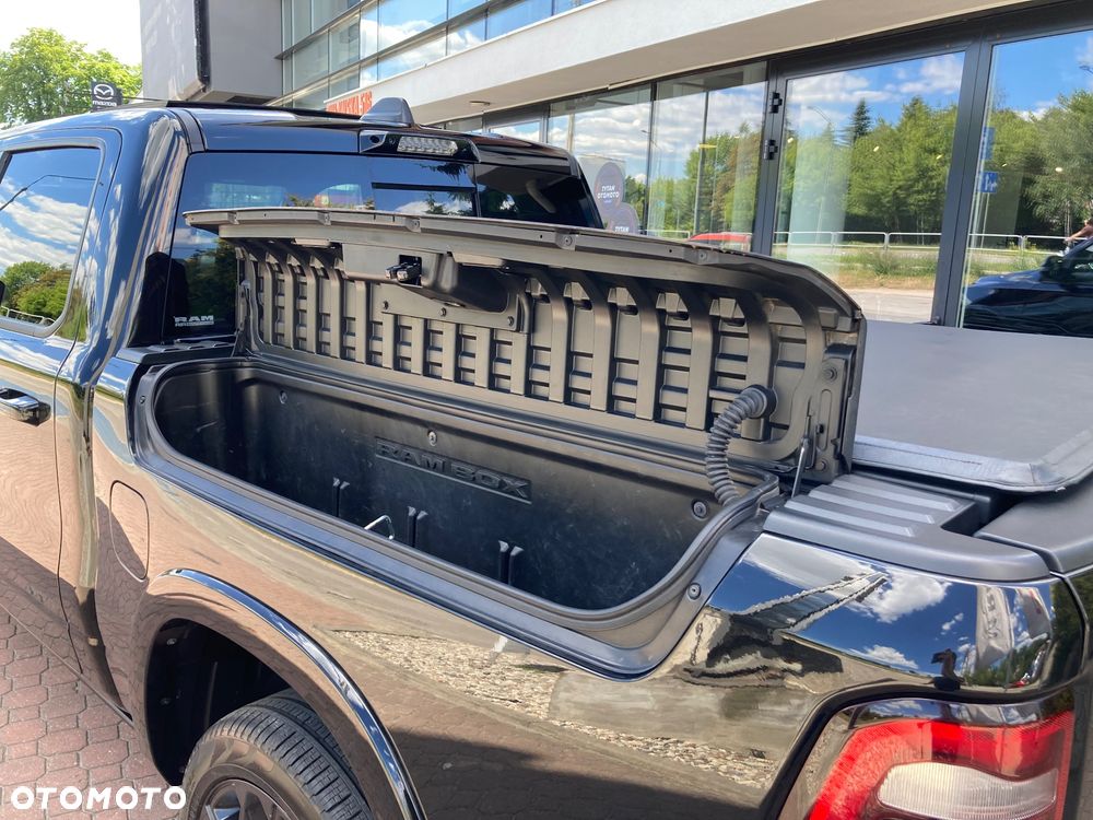 RAM 1500 5.7 Crew Cab Limited - 11