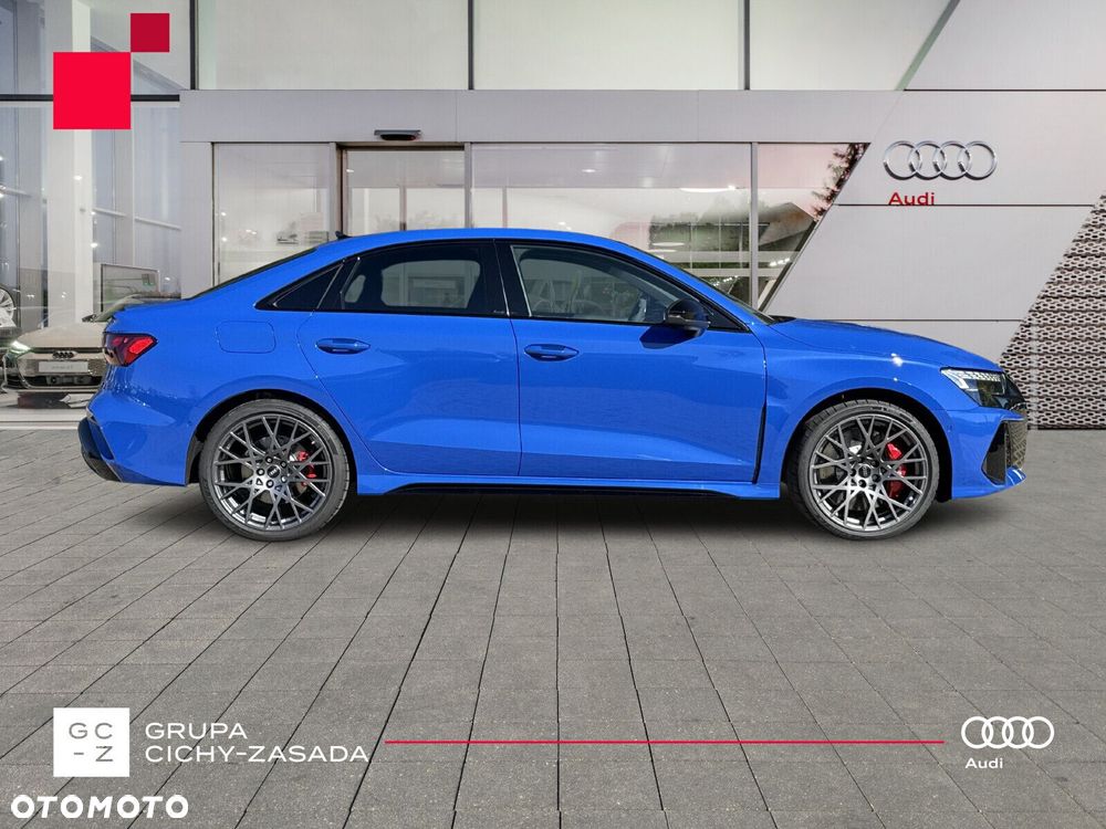 Audi RS3 Limousine - 7