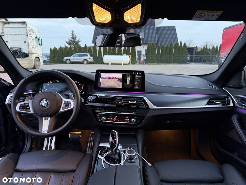 BMW Seria 5 540d xDrive M Sport sport - 27