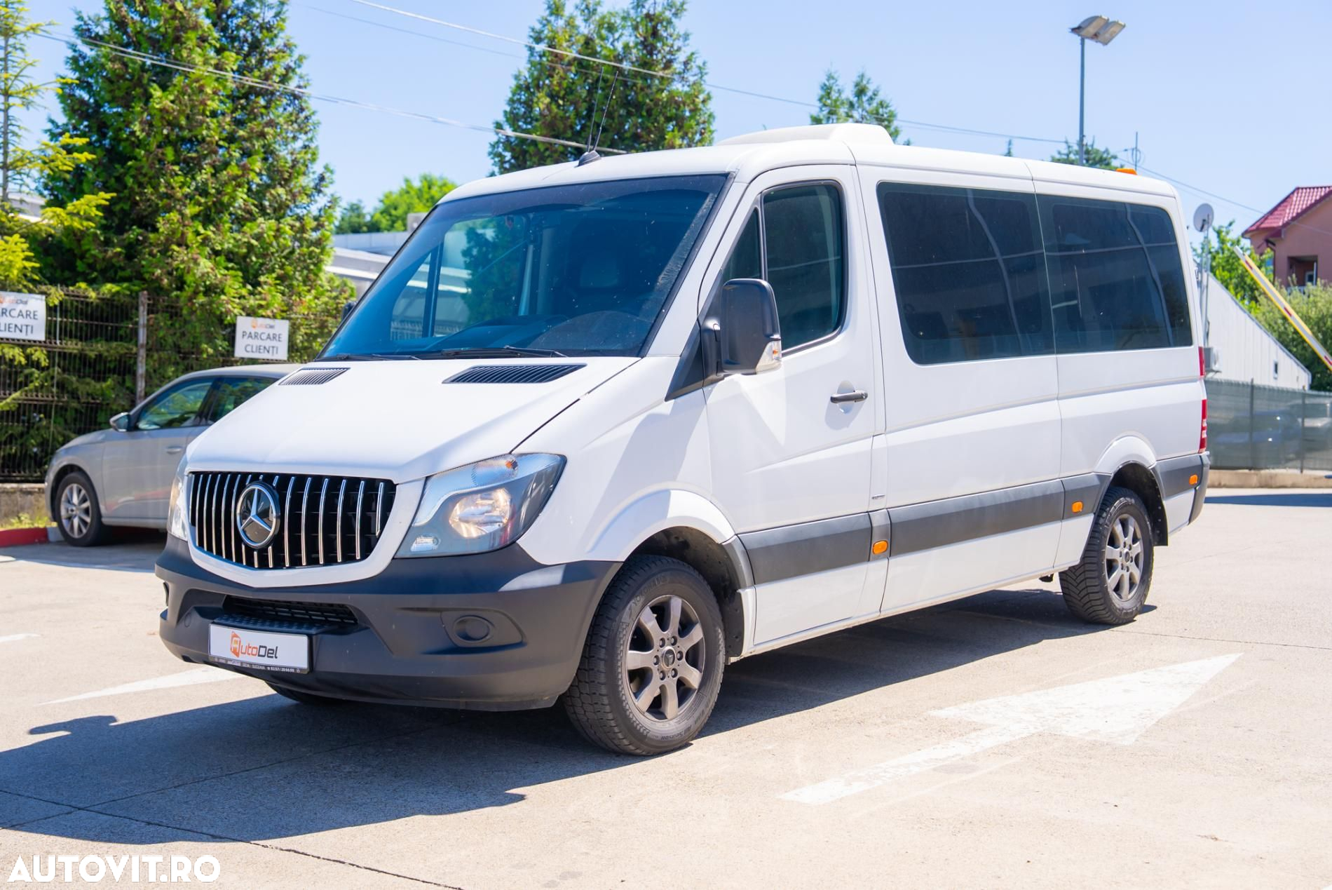 Mercedes-Benz Sprinter - 10
