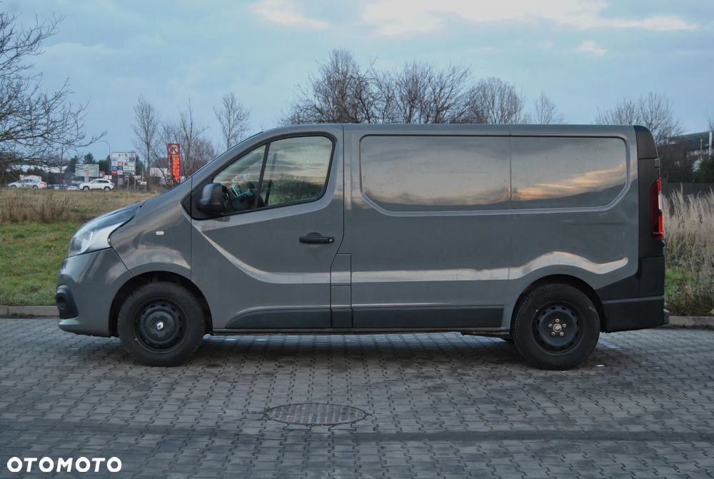 Renault Trafic - 13