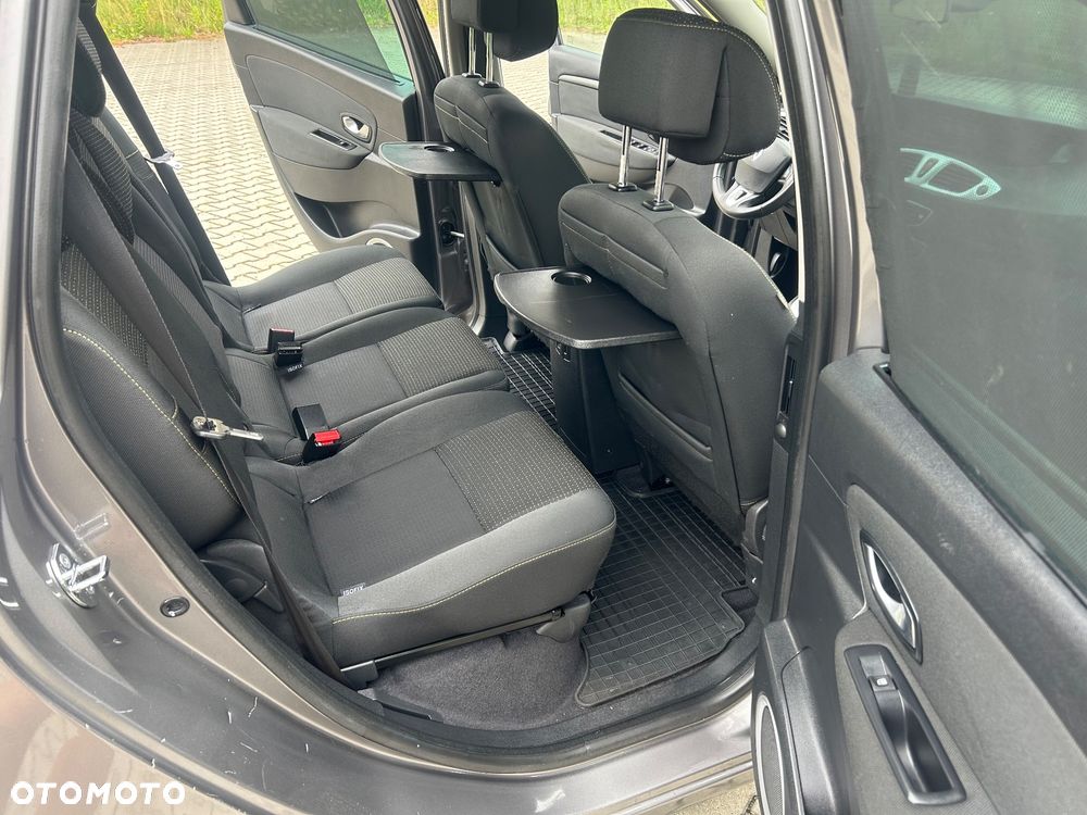Renault Scenic 1.9 dCi Expression - 22