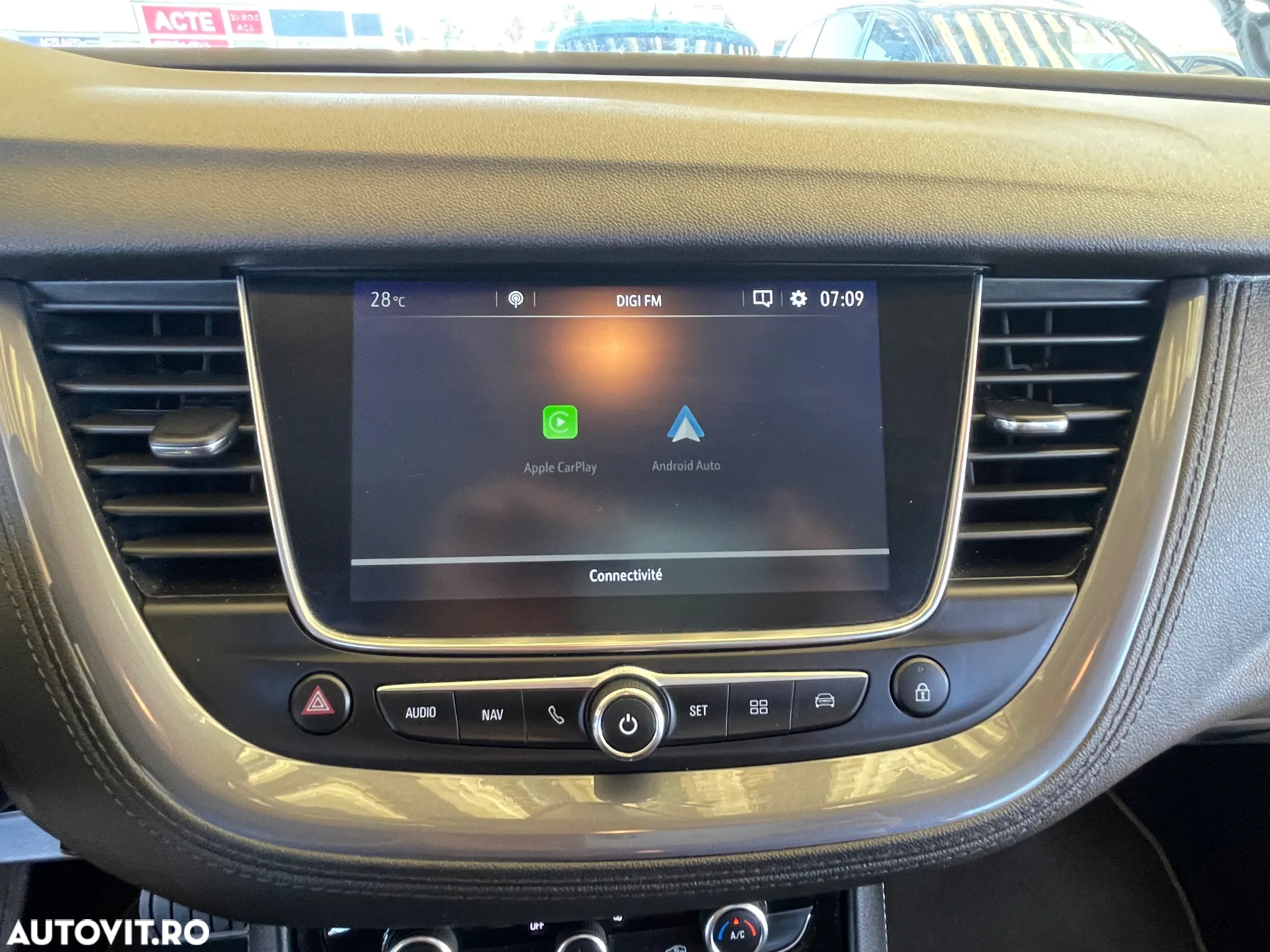 Opel Grandland X 1.2 Start/Stop Automatik Design Line - 27