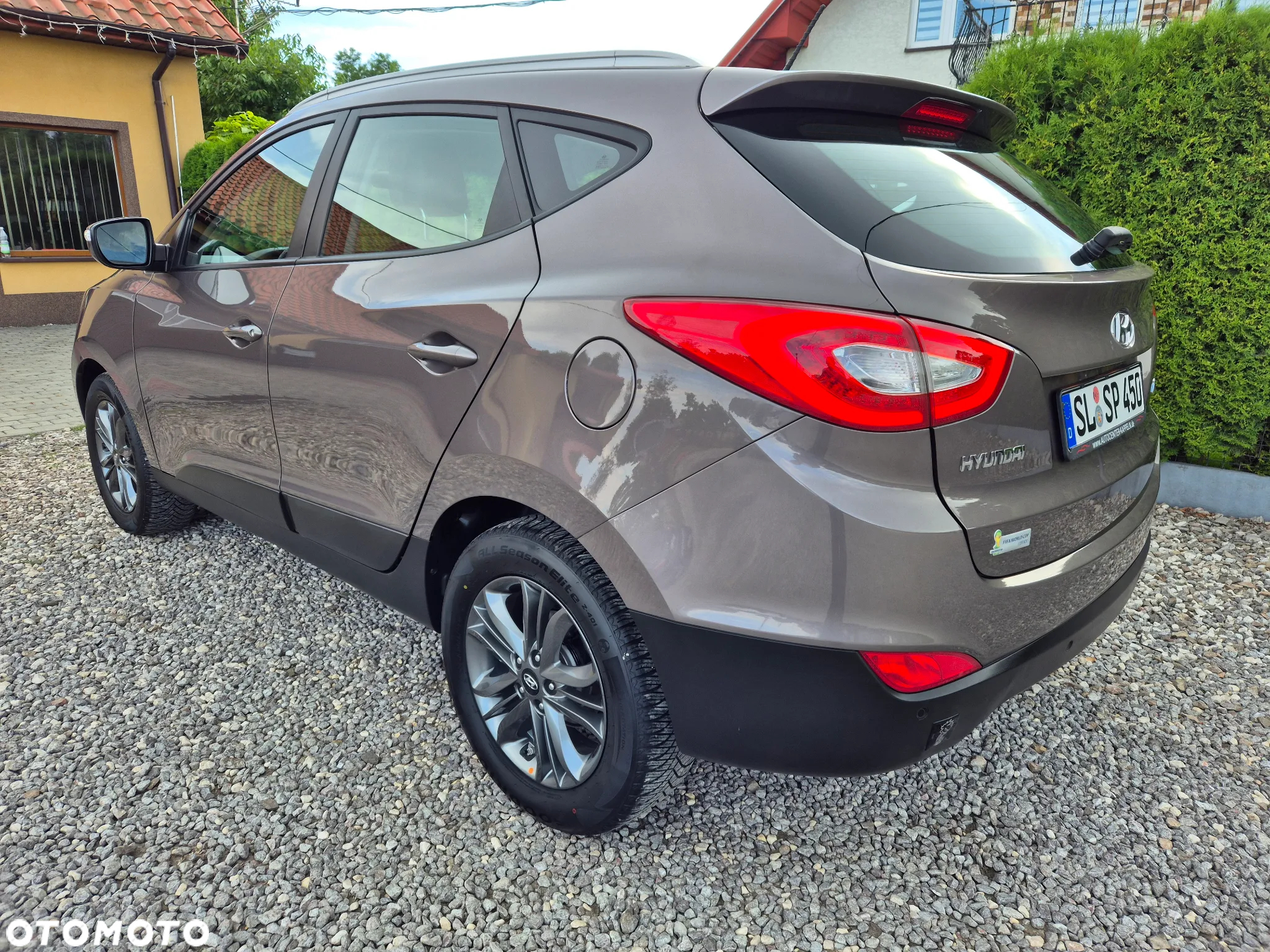 Hyundai ix35 1.6 2WD Fifa World Cup Edition - 2