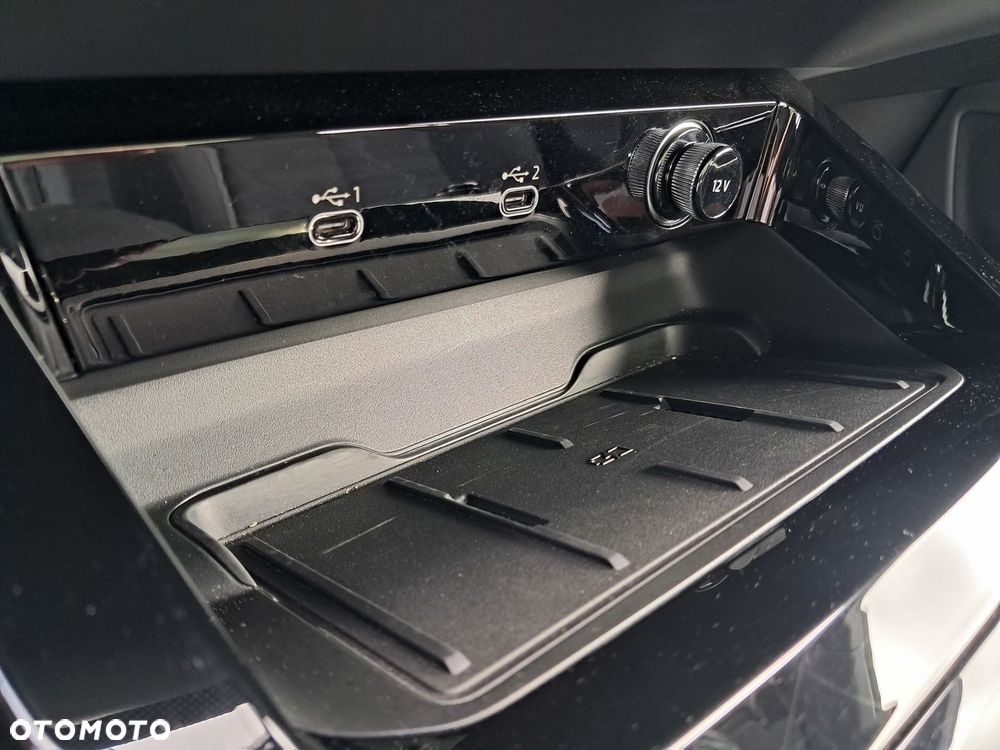 Audi A6 Avant - 25