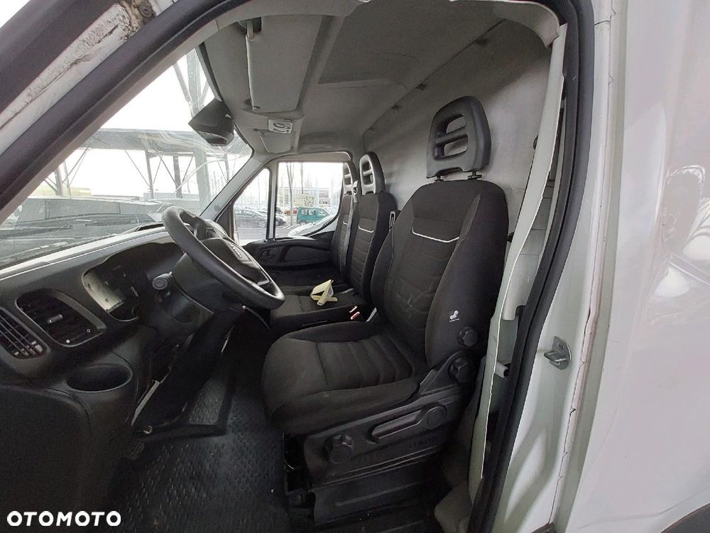 Iveco Daily - 12