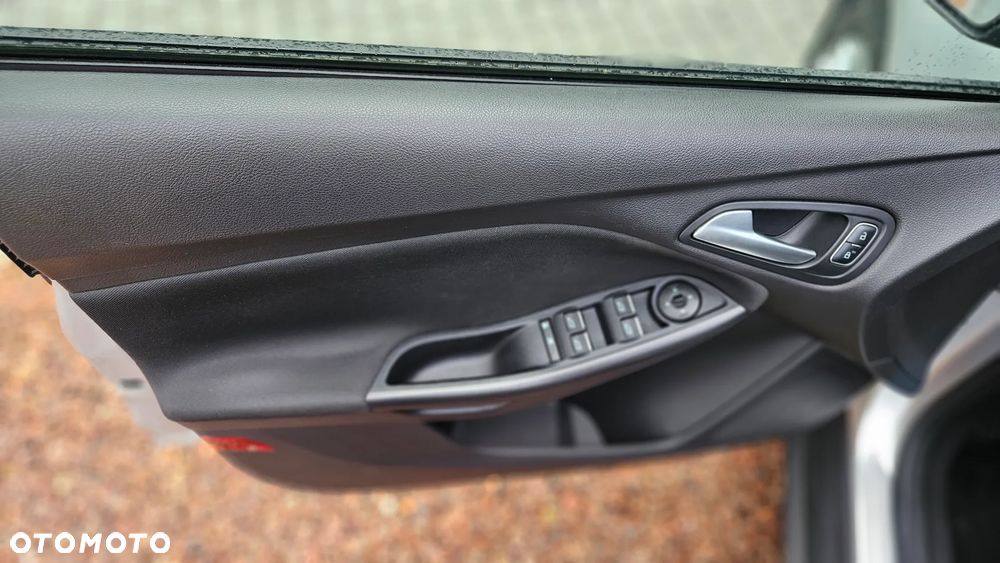 Ford Focus 1.0 EcoBoost Titanium - 15