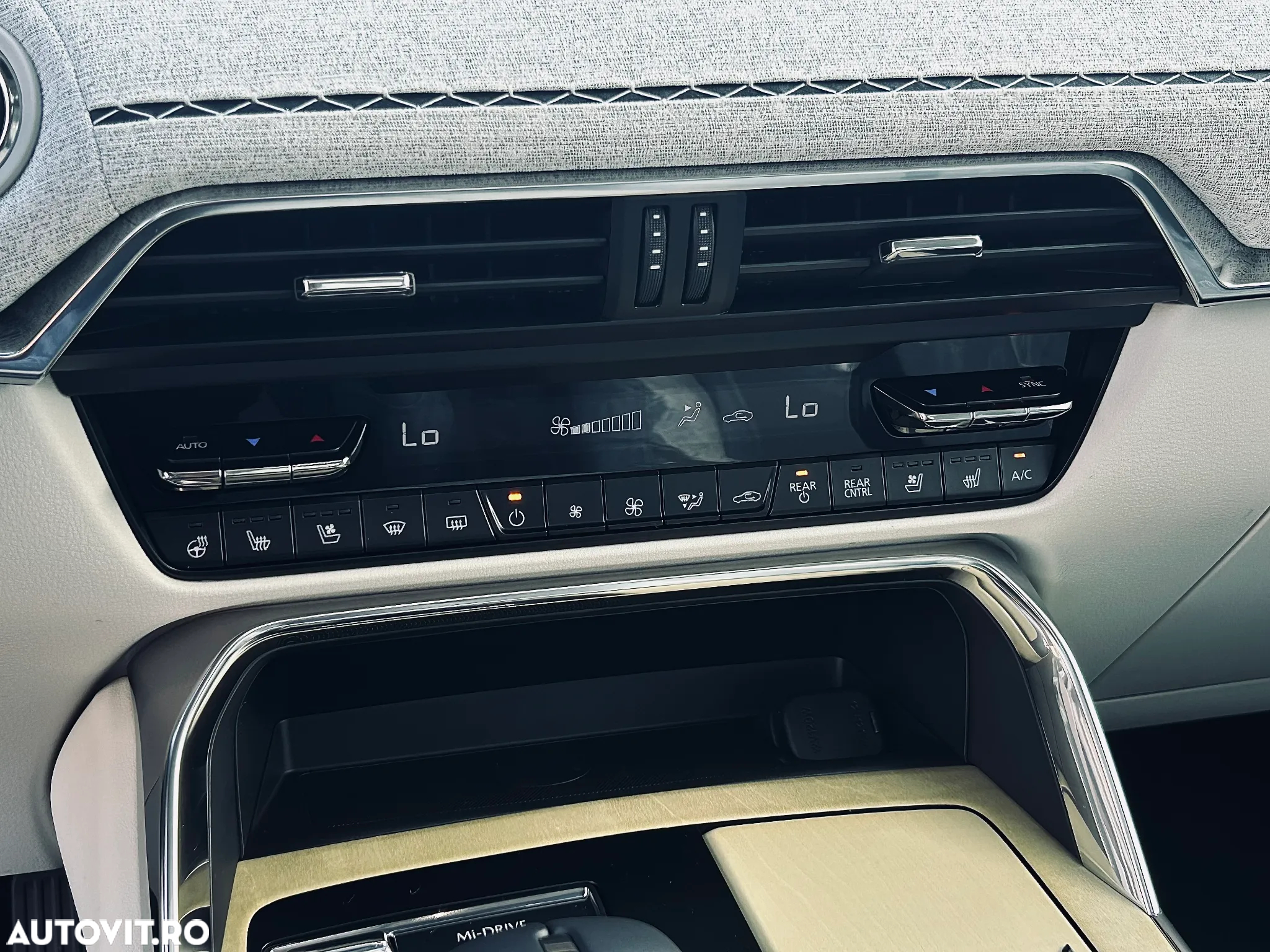 Mazda CX-80 2.5 e-Skyactiv AT8 AWD PHEV Takumi Plus - 23
