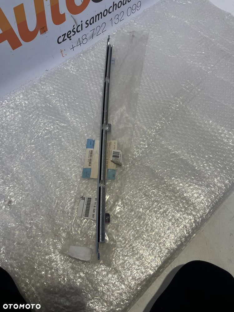 LISTWA CHROM ZDERZAKA PRZÓD 8226557 BMW 5 E39 - 2