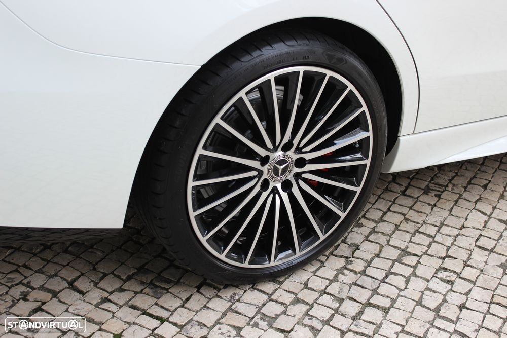 Mercedes-Benz C 300 d AMG Line - 13