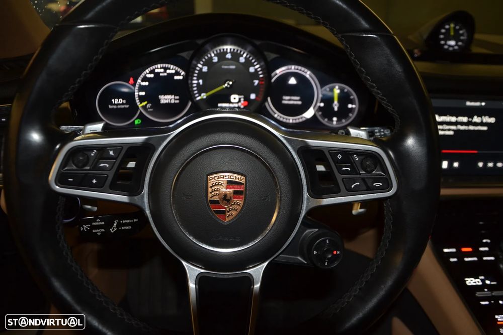 Porsche Panamera Sport Turismo 4 E-Hybrid Platinum Edition - 26