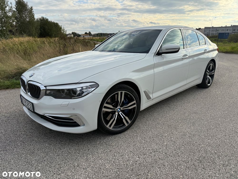 BMW Seria 5 540i GPF Luxury Line - 2