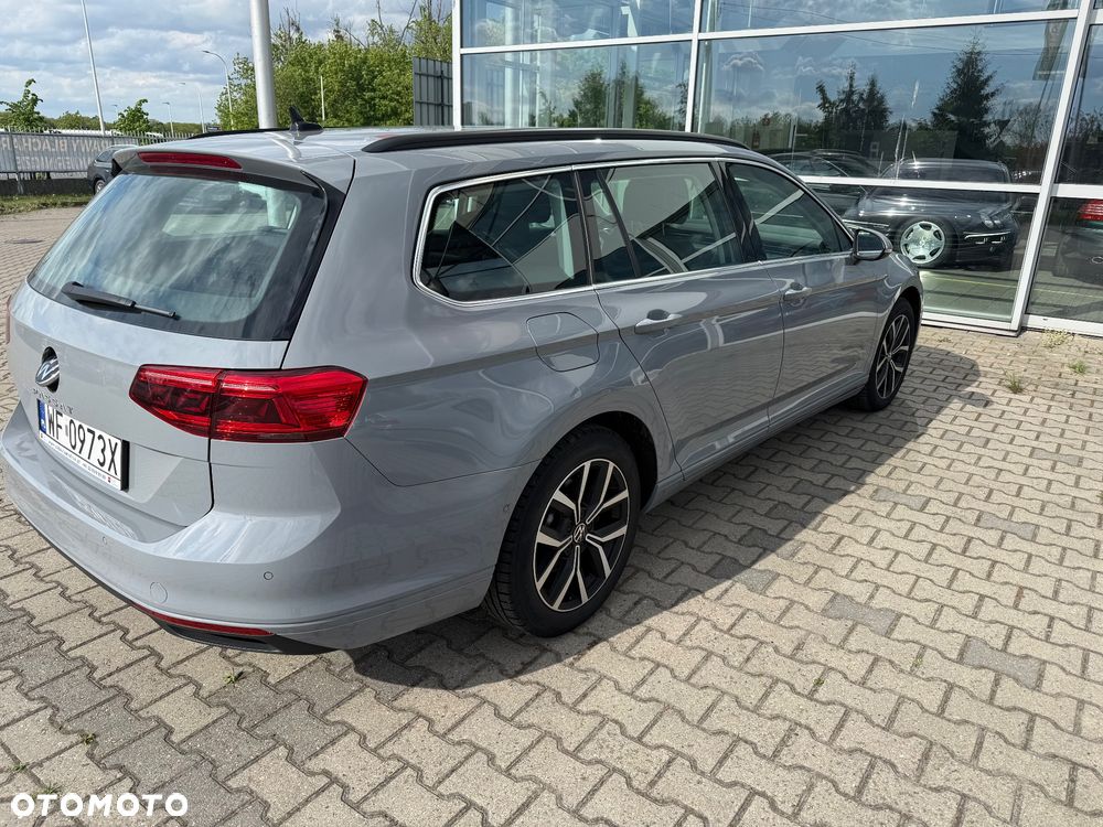 Volkswagen Passat Variant 2.0 TDI EVO Business - 39
